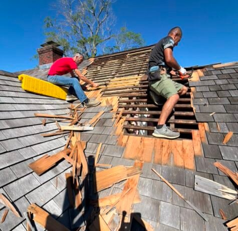 7 Signs You Need Roof Repair on Long Island