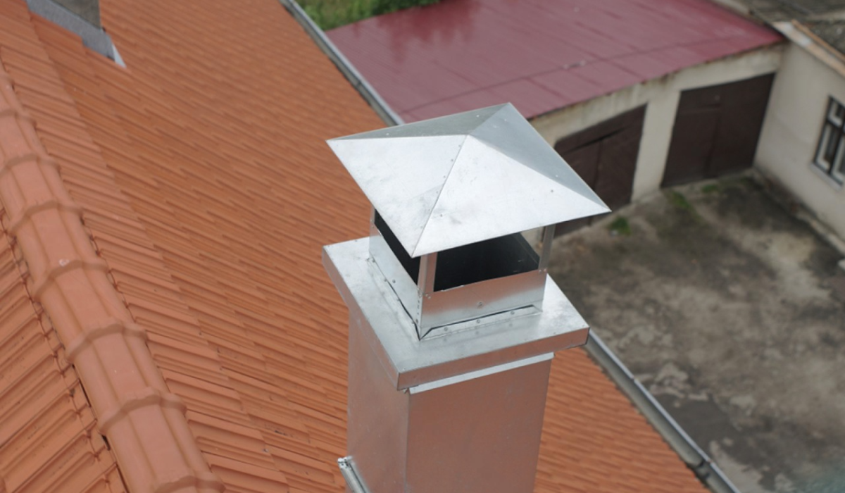 Chimney Leaking After Rain in East Hampton? How to Find the Cause