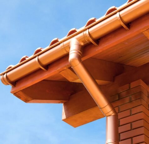 Why Gutters Still Overflow After Cleaning on Long Island
